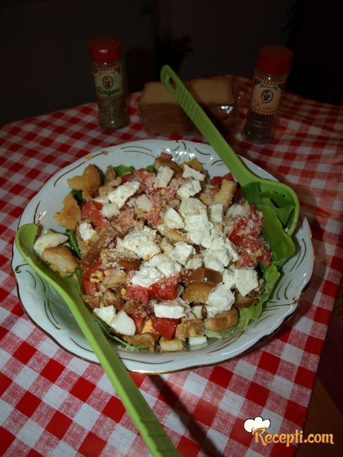 Salata sa piletinom (2)