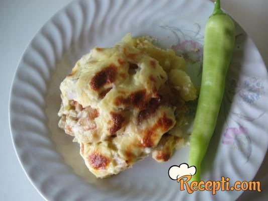 Gratinirani pileći bataci sa krompirom