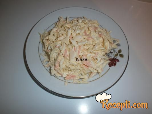 Krem kupus salata