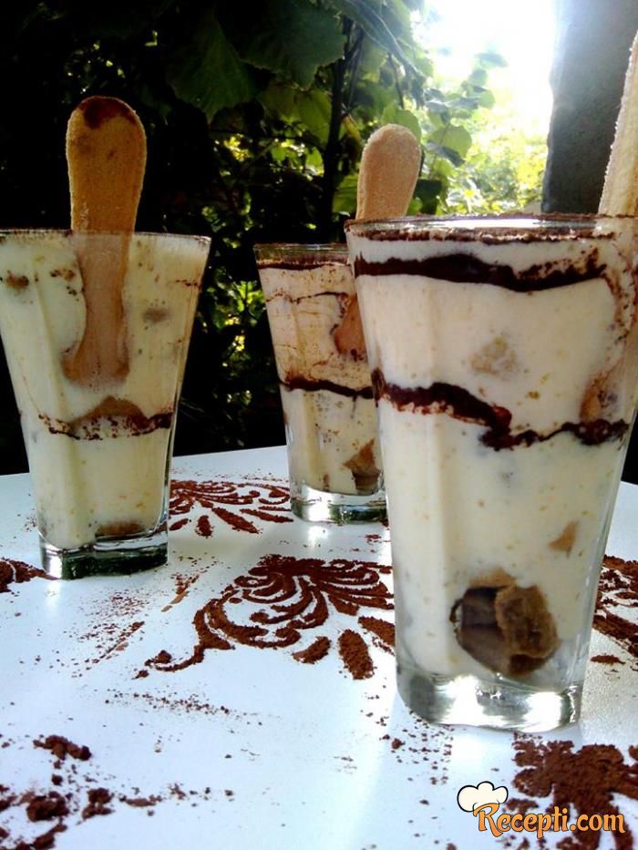 Čokoladni tiramisu u čaši