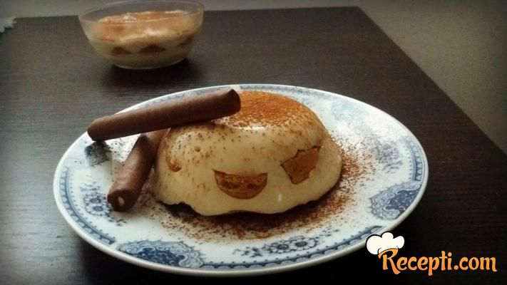 Lažni tiramisu