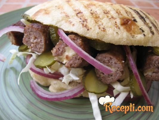 Punjeni ćevapi