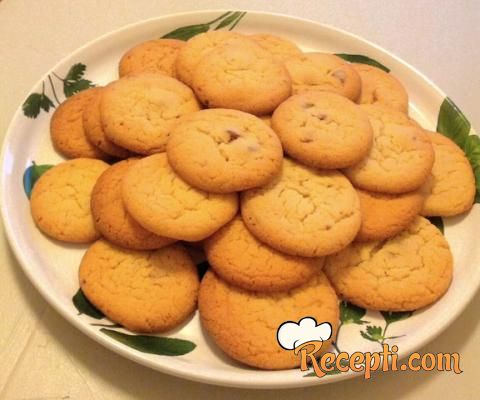 Chocolate Chip Cookies (Čokoladni keksići)